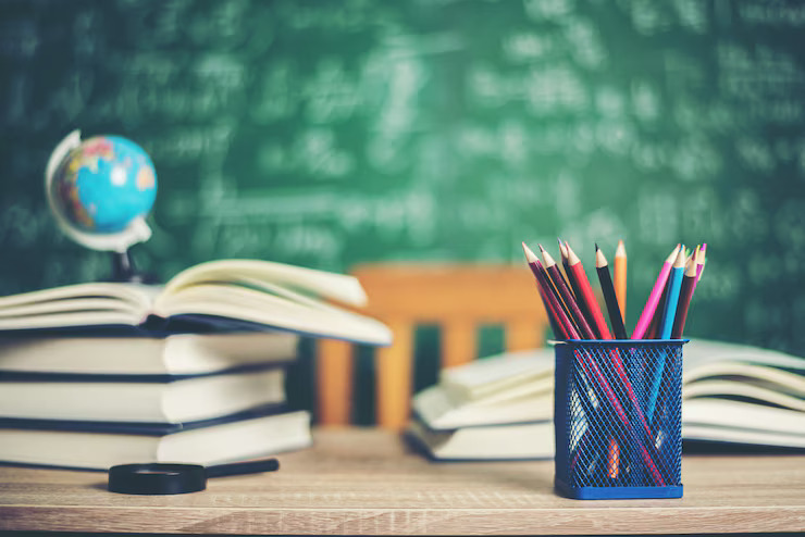 Compare Schools Illustration